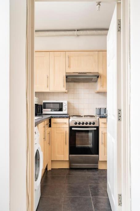Cozy Apt In Central Londen Buitenkant foto